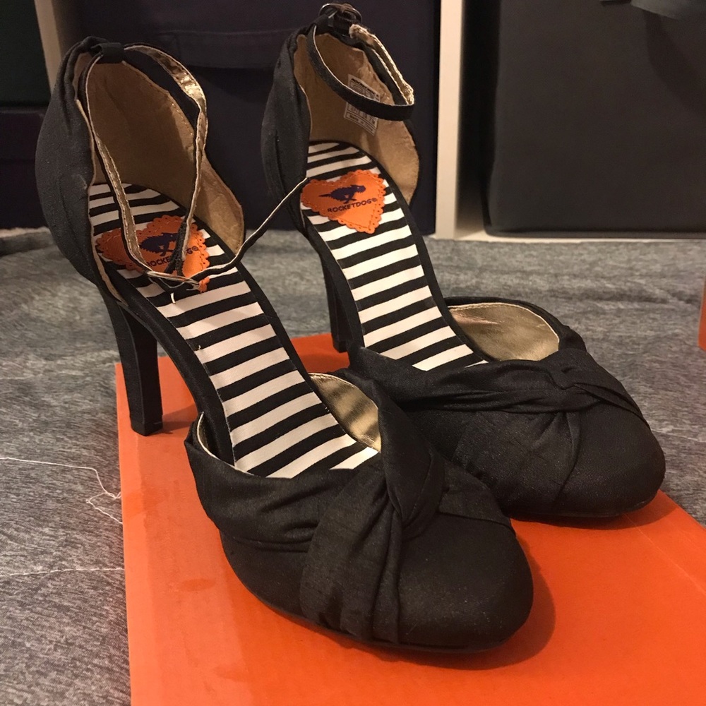 Rocket Dog Heels
